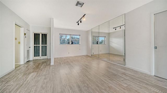 7880 PALM AIRE LANE 203, Sarasota, FL 34243