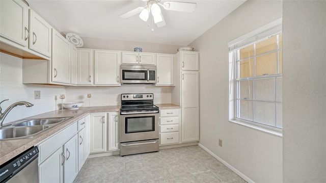 7880 PALM AIRE LANE 203, Sarasota, FL 34243