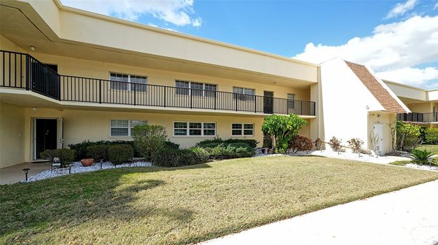 7880 PALM AIRE LANE 203, Sarasota, FL 34243