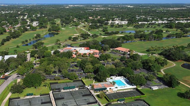 7880 PALM AIRE LANE 203, Sarasota, FL 34243