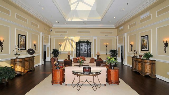 7880 PALM AIRE LANE 203, Sarasota, FL 34243