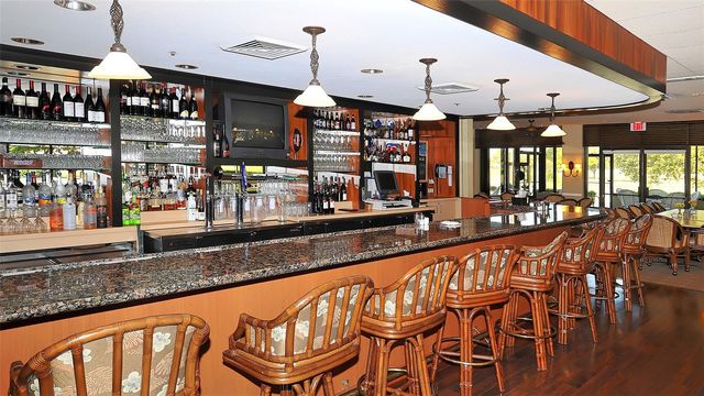 7880 PALM AIRE LANE 203, Sarasota, FL 34243