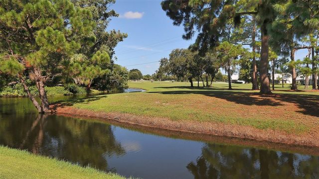 7880 PALM AIRE LANE 203, Sarasota, FL 34243