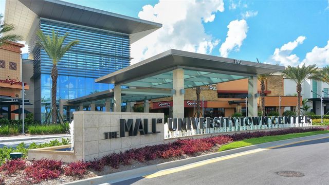 7880 PALM AIRE LANE 203, Sarasota, FL 34243