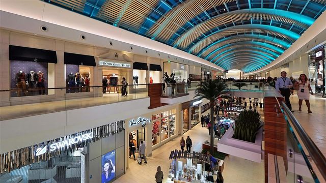 7880 PALM AIRE LANE 203, Sarasota, FL 34243