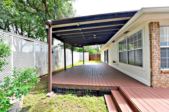 3924 Newland DR, Round Rock, TX 78681