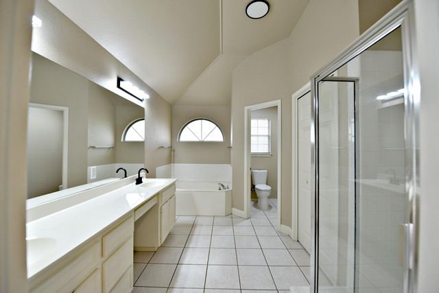 3924 Newland DR, Round Rock, TX 78681