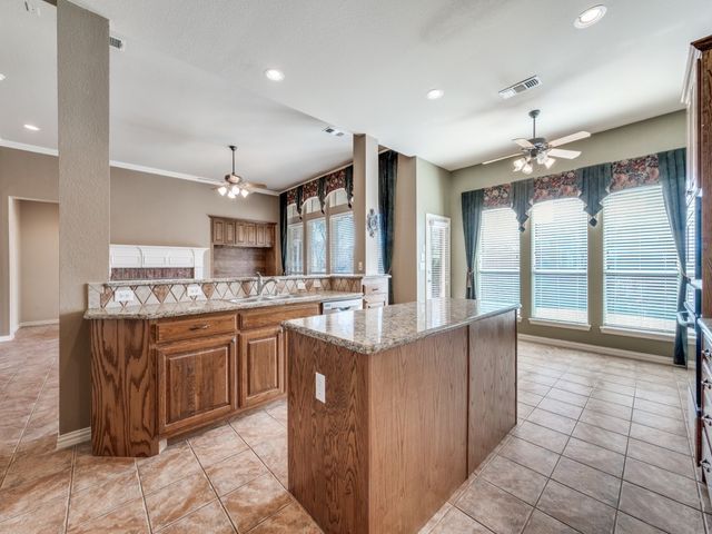 2399 Crystal Falls Drive, Frisco, TX 75036