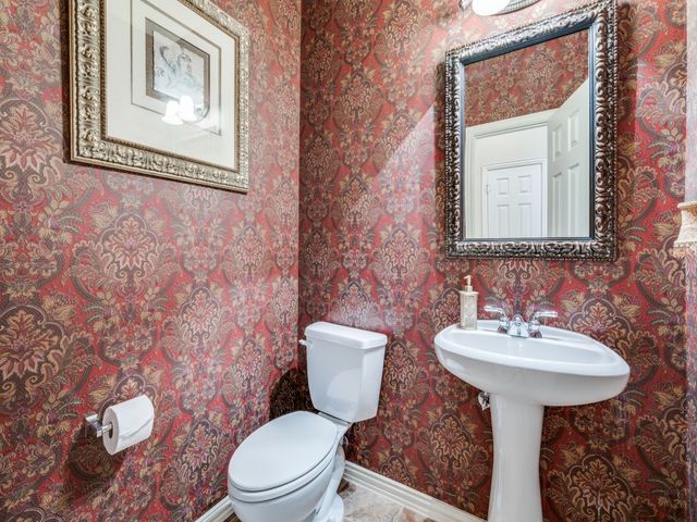 2399 Crystal Falls Drive, Frisco, TX 75036