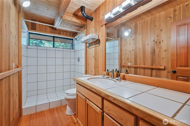 211 LaVerne Drive, Kalama, WA 98625