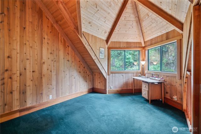 211 LaVerne Drive, Kalama, WA 98625