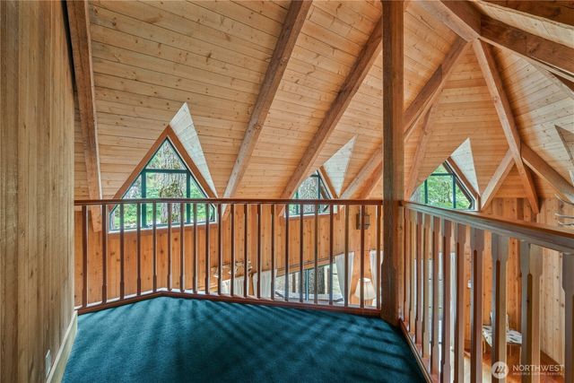 211 LaVerne Drive, Kalama, WA 98625