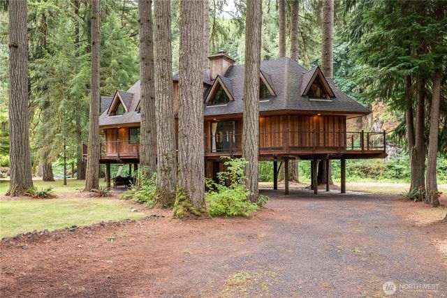 211 LaVerne Drive, Kalama, WA 98625