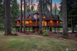 211 LaVerne Drive, Kalama, WA 98625
