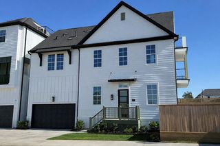 11061 Chatterton Drive, Houston, TX 77043