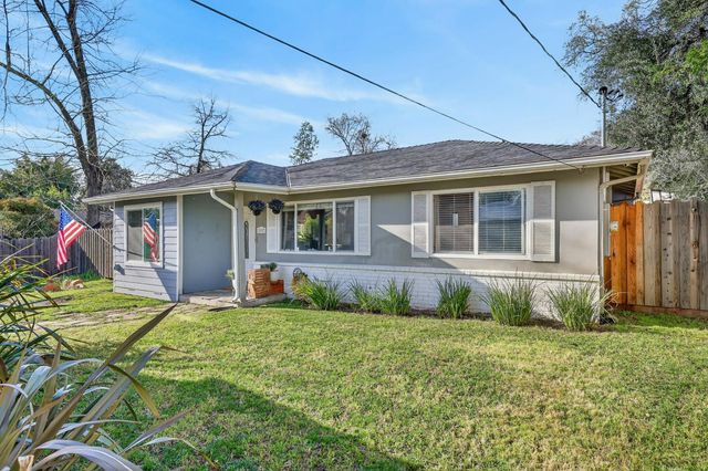 8057 Sunset Ave, Fair Oaks, CA 95628