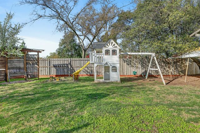 8057 Sunset Ave, Fair Oaks, CA 95628