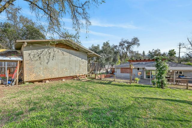 8057 Sunset Ave, Fair Oaks, CA 95628