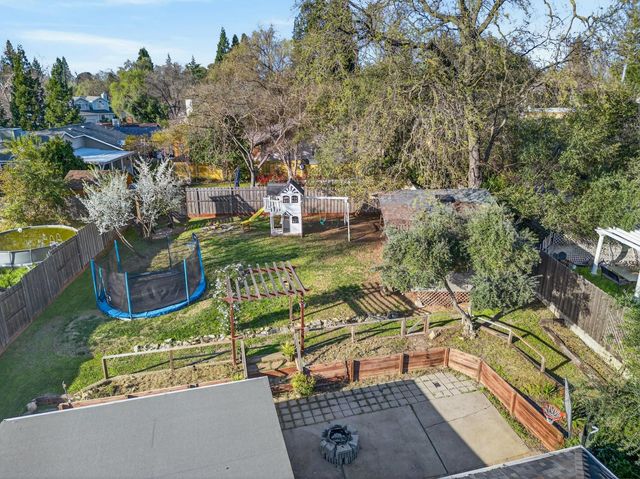 8057 Sunset Ave, Fair Oaks, CA 95628