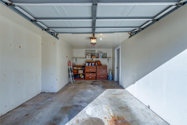 6339 Briar Rose Drive 144, Houston, TX 77057