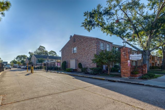 6339 Briar Rose Drive 144, Houston, TX 77057