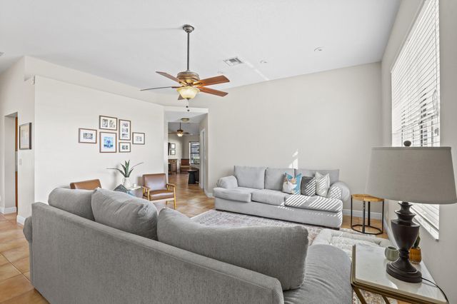 3679 Woods Walk Boulevard, Lake Worth, FL 33467