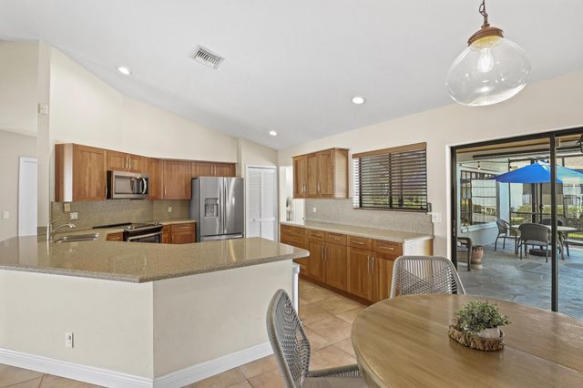 3679 Woods Walk Boulevard, Lake Worth, FL 33467
