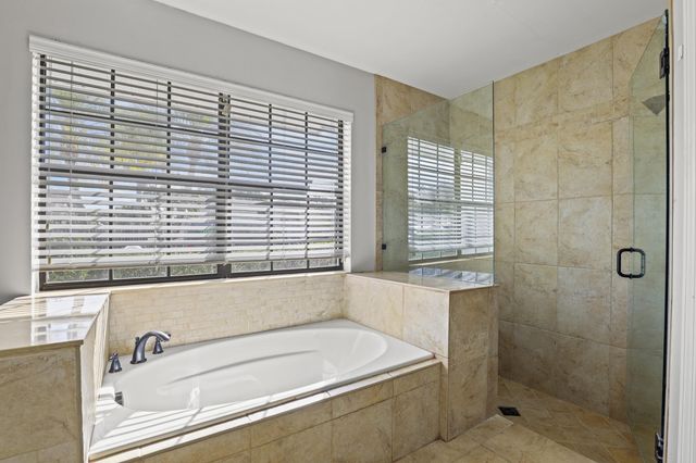 3679 Woods Walk Boulevard, Lake Worth, FL 33467
