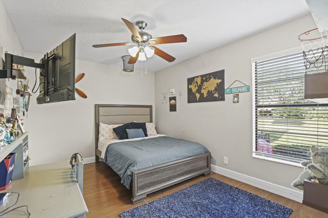 3679 Woods Walk Boulevard, Lake Worth, FL 33467