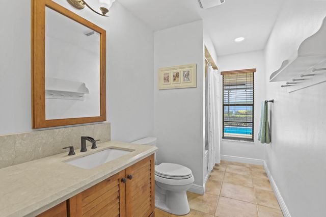 3679 Woods Walk Boulevard, Lake Worth, FL 33467