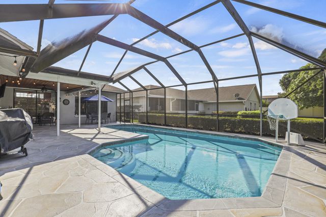 3679 Woods Walk Boulevard, Lake Worth, FL 33467
