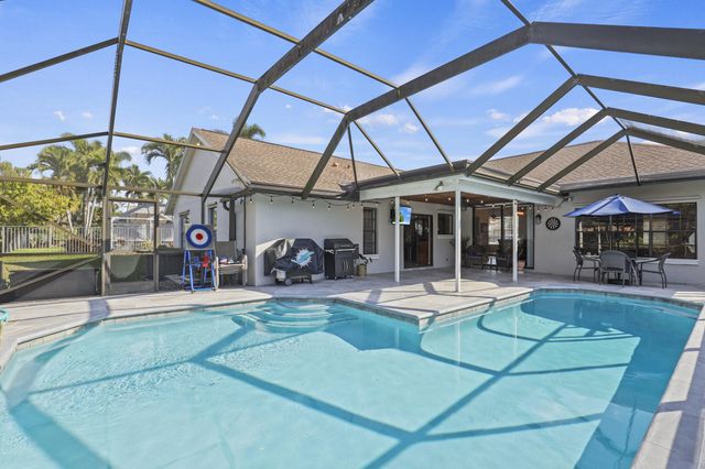 3679 Woods Walk Boulevard, Lake Worth, FL 33467