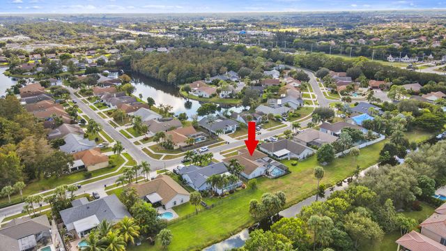 3679 Woods Walk Boulevard, Lake Worth, FL 33467