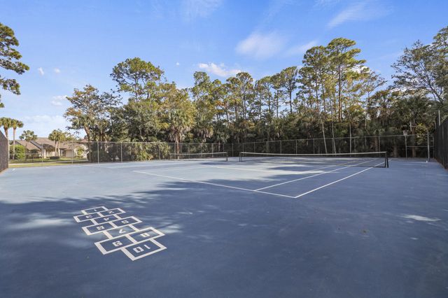 3679 Woods Walk Boulevard, Lake Worth, FL 33467