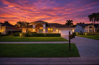 3679 Woods Walk Boulevard, Lake Worth, FL 33467