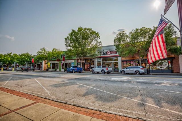 1079 Monticello Drive, Monroe, GA 30655