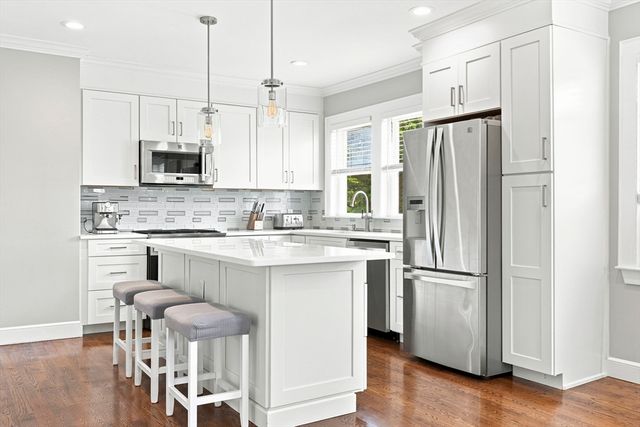 58-60 Hamilton St, Boston, MA 02136