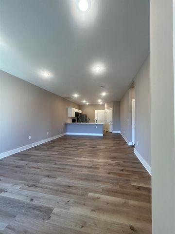 6820-6822 W White Pine, Wichita, KS 67205