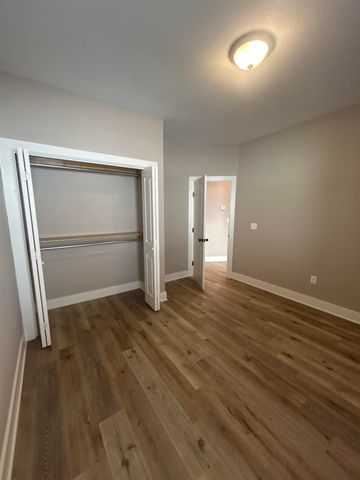 6820-6822 W White Pine, Wichita, KS 67205