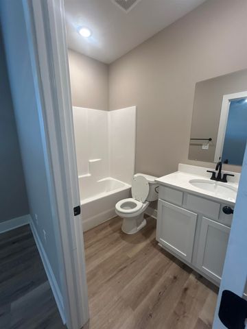 6820-6822 W White Pine, Wichita, KS 67205