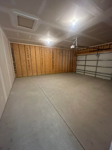 6820-6822 W White Pine, Wichita, KS 67205