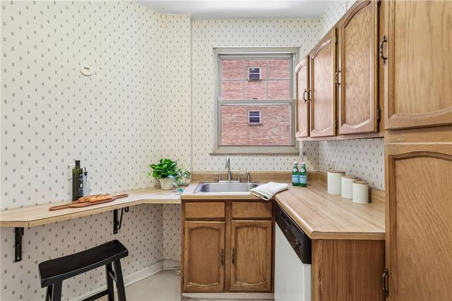 144 N Dithridge Street Unit 307 307, Oakland, PA 15213