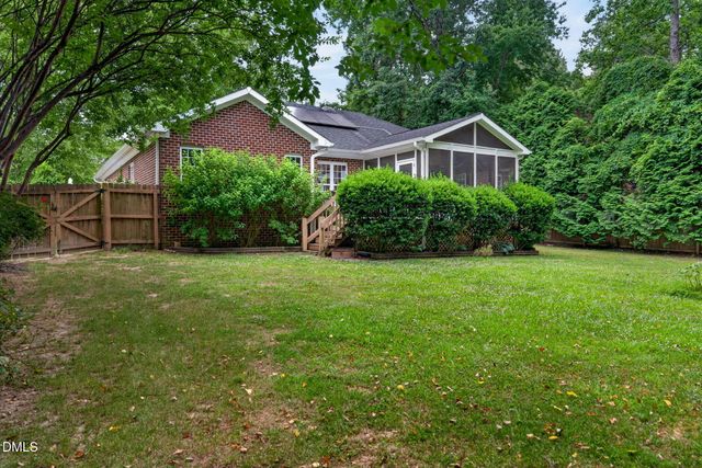500 Parishgate Circle, Fuquay Varina, NC 27526