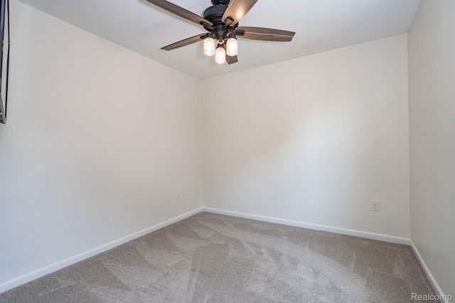 425 Knollwood Drive, Brandon Charter Township, MI 48462