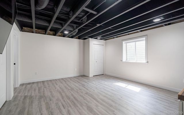 425 Knollwood Drive, Brandon Charter Township, MI 48462