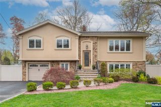 131 Horseneck Road, Fairfield, NJ 07004