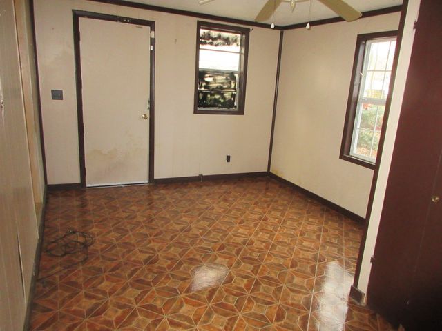 2825 Corbitt Street, Shreveport, LA 71108