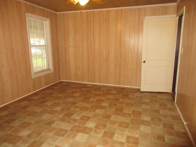 2825 Corbitt Street, Shreveport, LA 71108