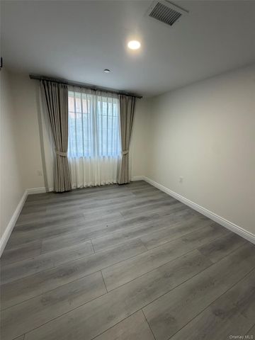 353 E 17th Street, Brooklyn, NY 11226
