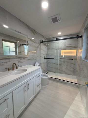 353 E 17th Street, Brooklyn, NY 11226